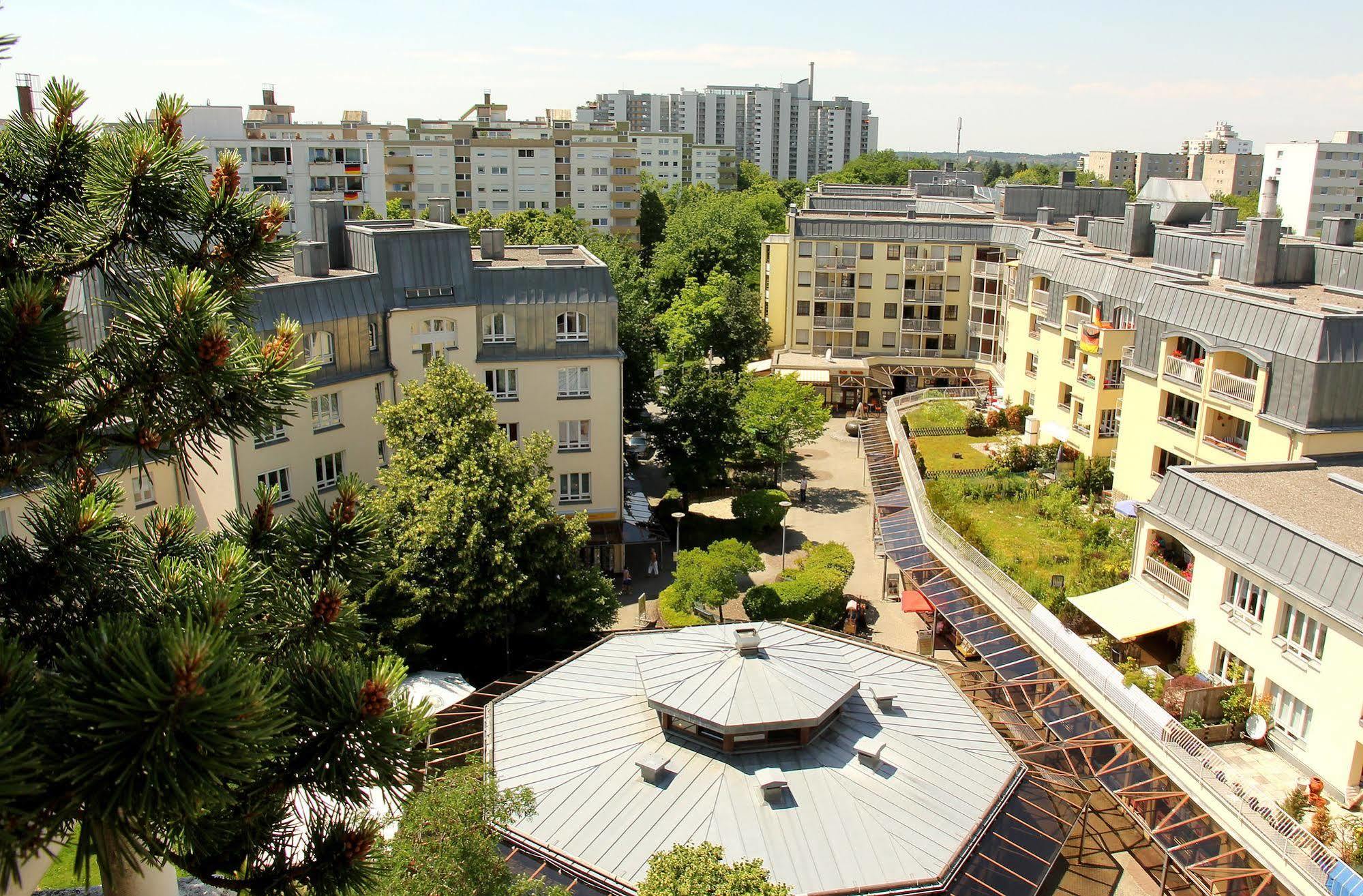 Hotel Gaestehaus Forum Am Westkreuz Munich Luaran gambar